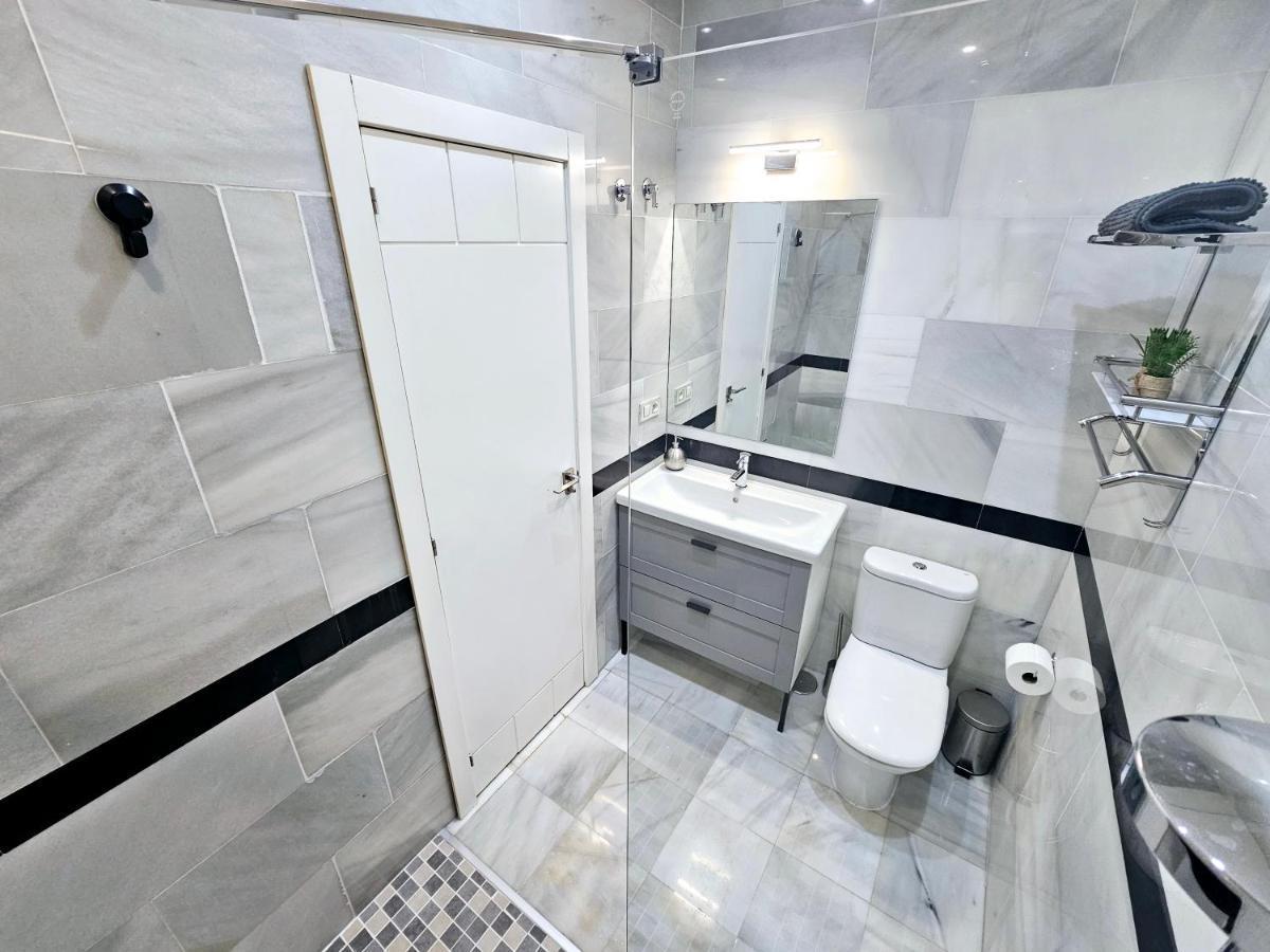 Charlot Center Apartment II Alicante Eksteriør billede