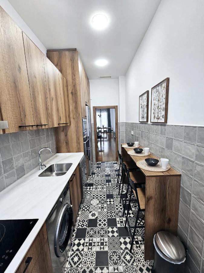 Charlot Center Apartment II Alicante Eksteriør billede